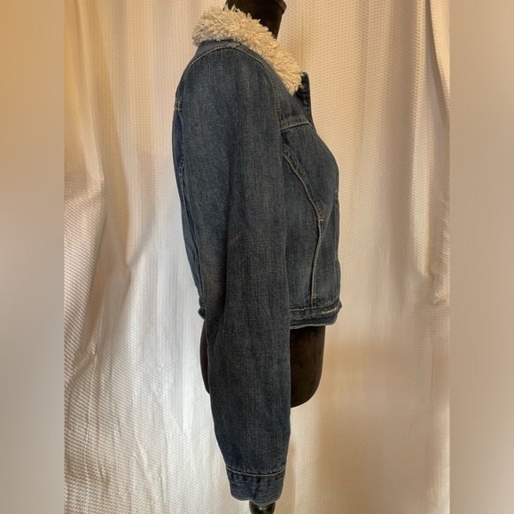 Levi’s Distressed Fleece Lined Denim Button Down Coat Juniors Size Medium - Picture 5 of 9